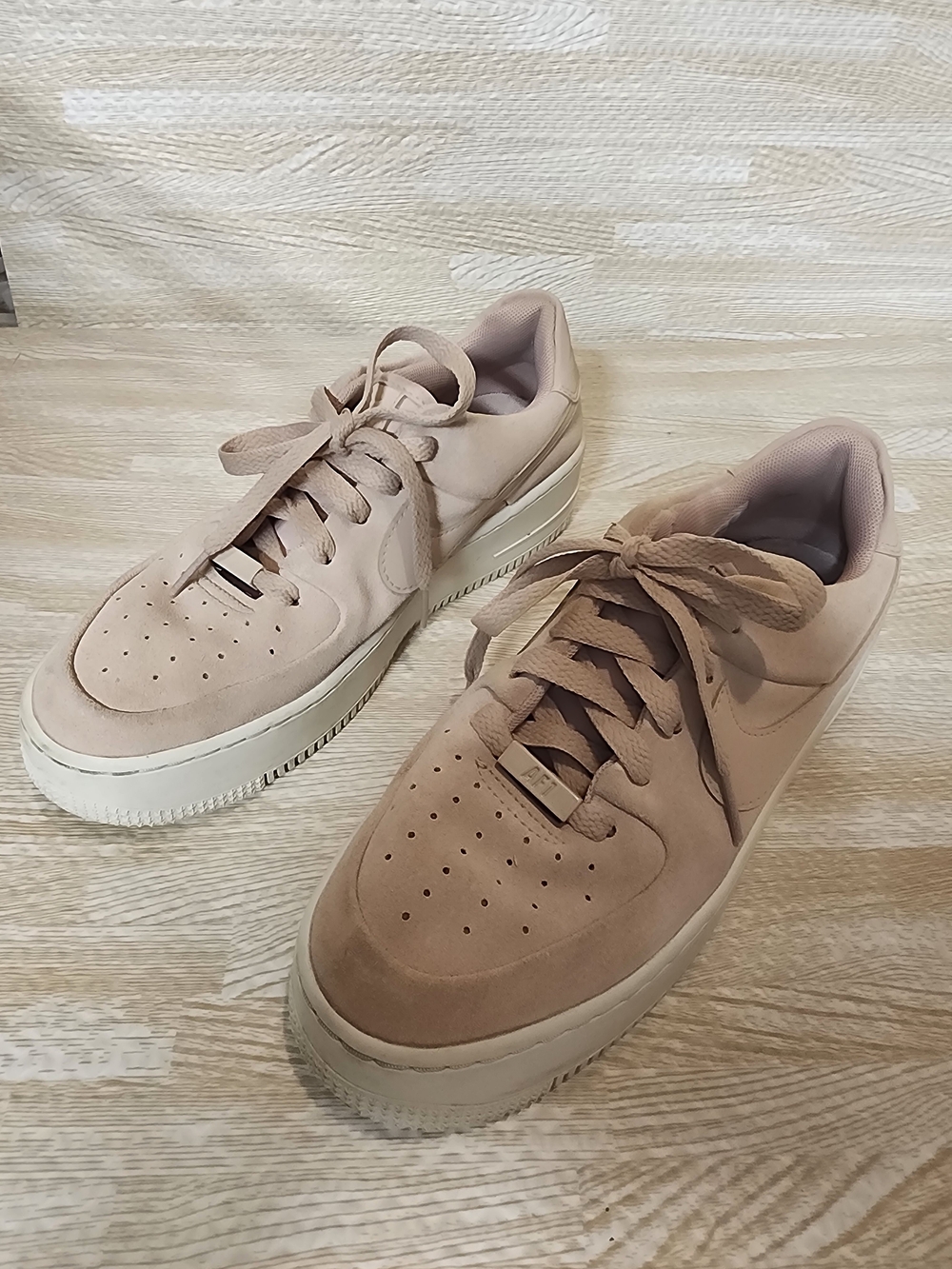Nike Air Force 1 Sage Low Particle Beige 7.5